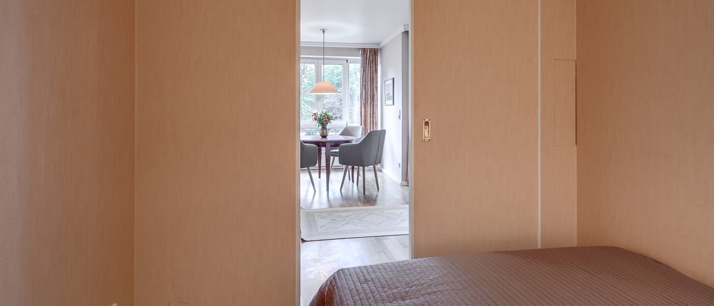 apartment München Schwabing (rechts der Leopoldstraße) 02 sleeping area 2699