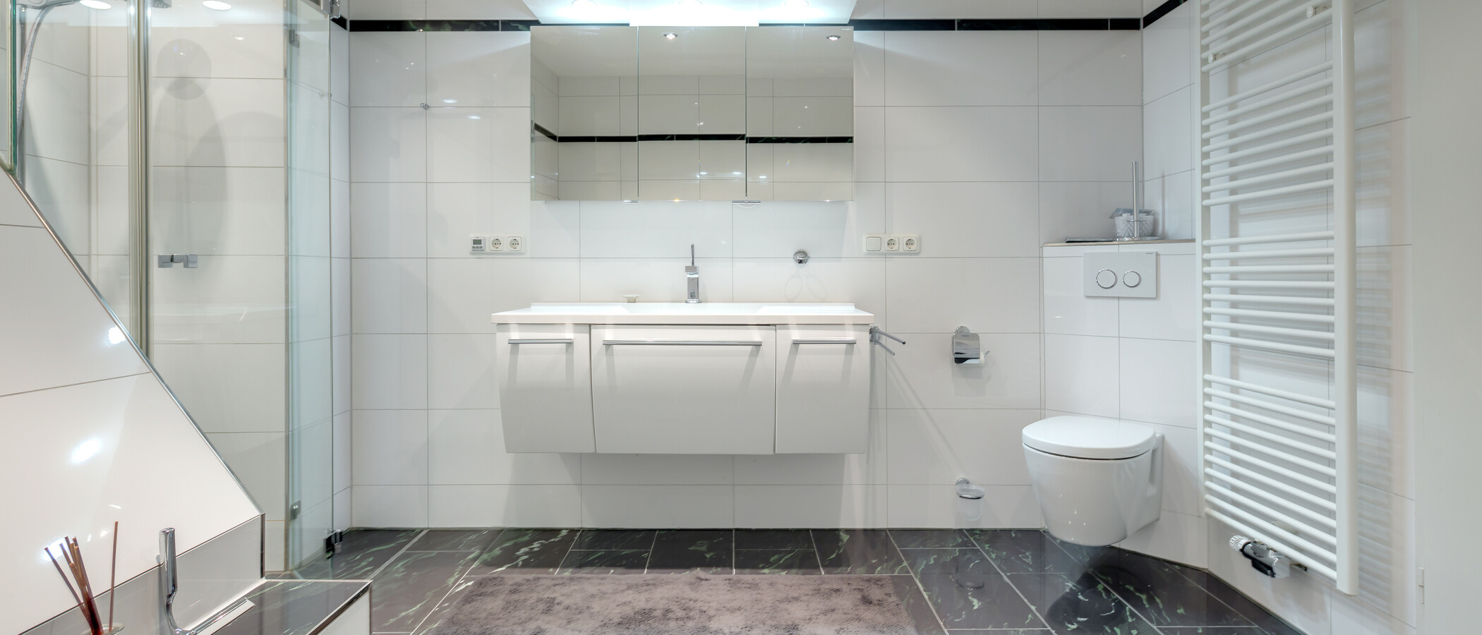 roof terrace apartment München Lehel 04 bathroom 2849