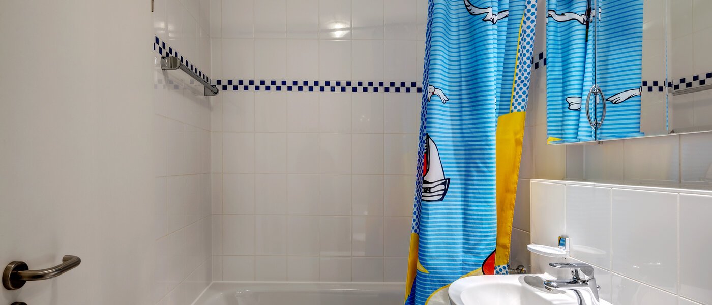 apartment München Parkstadt Schwabing 02 bathroom 2876