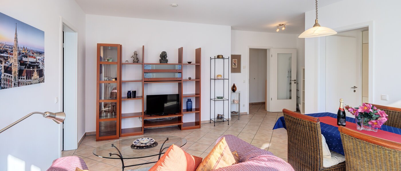 apartment München Parkstadt Schwabing 04 living area 2876