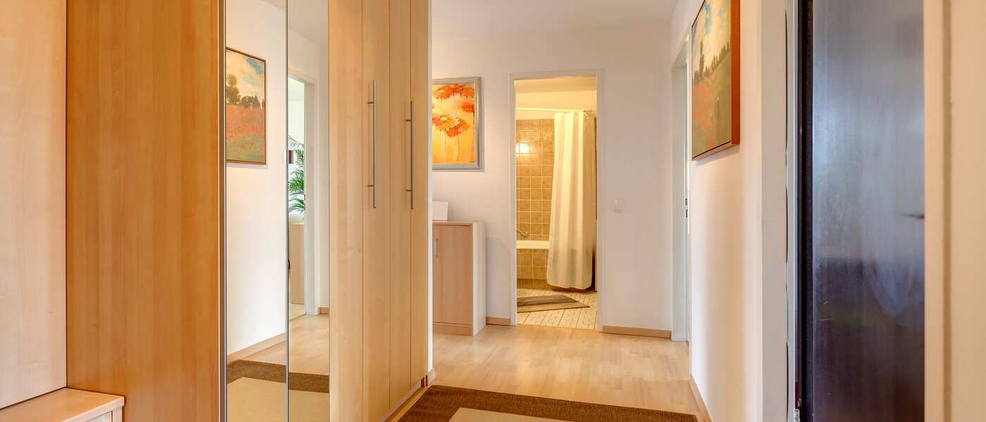 apartment München Haidhausen 01 hall 2973