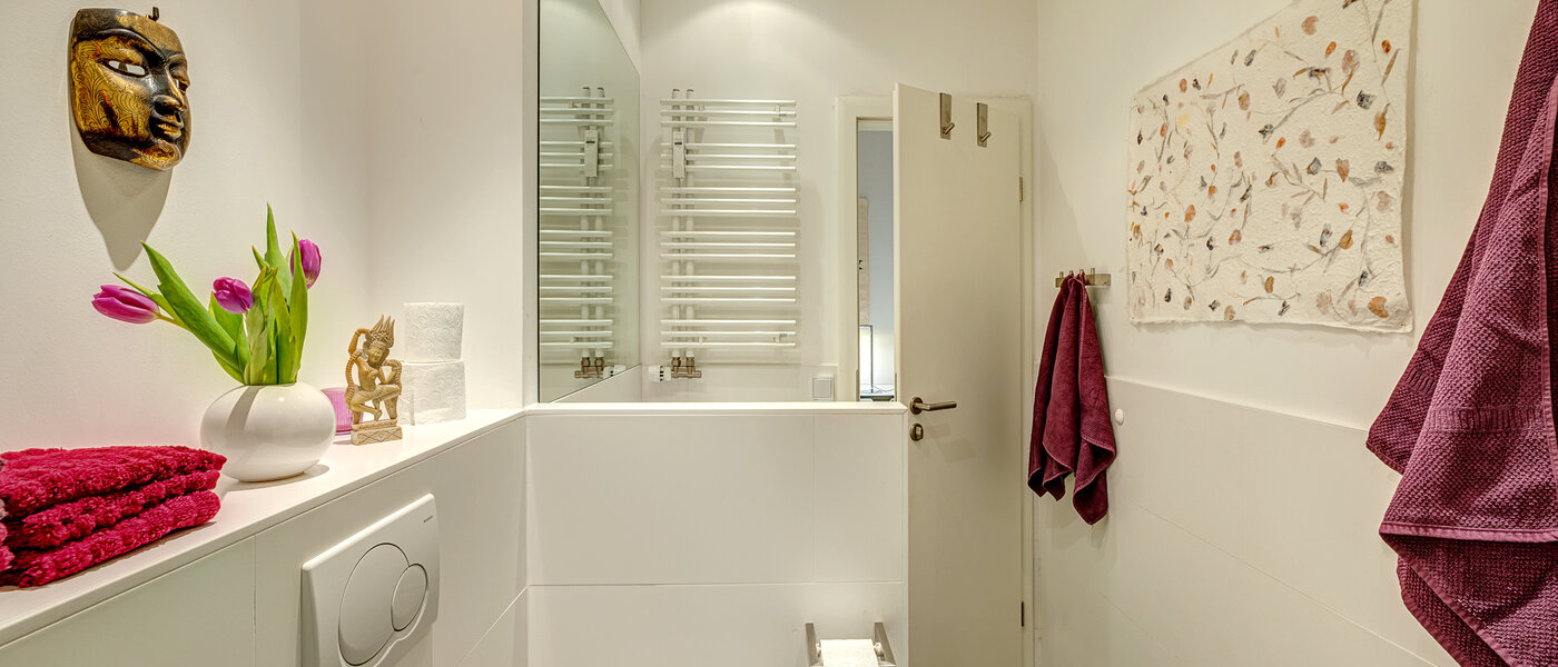 apartment München Schwabing-West (rund um den Hohenzollernplatz) 03 bathroom 2993