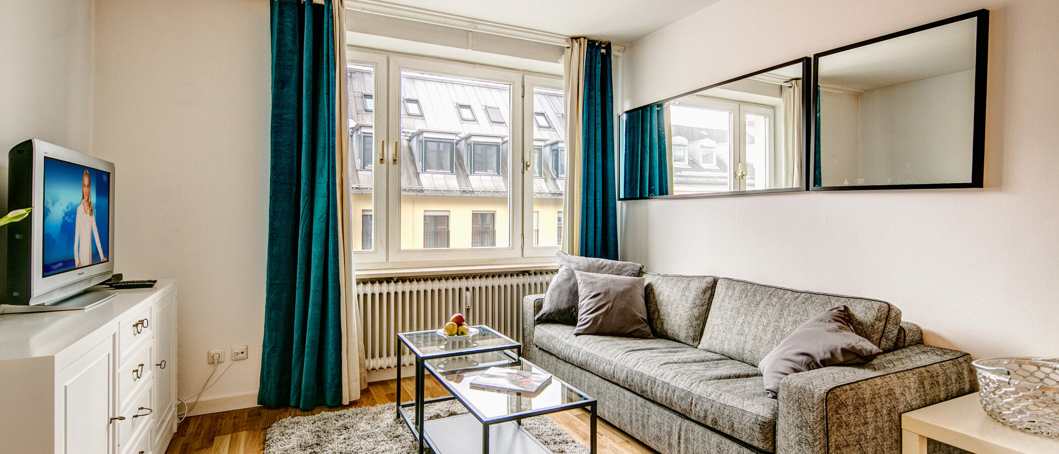 apartment München Maxvorstadt - Universitätsviertel 01 living room 3023