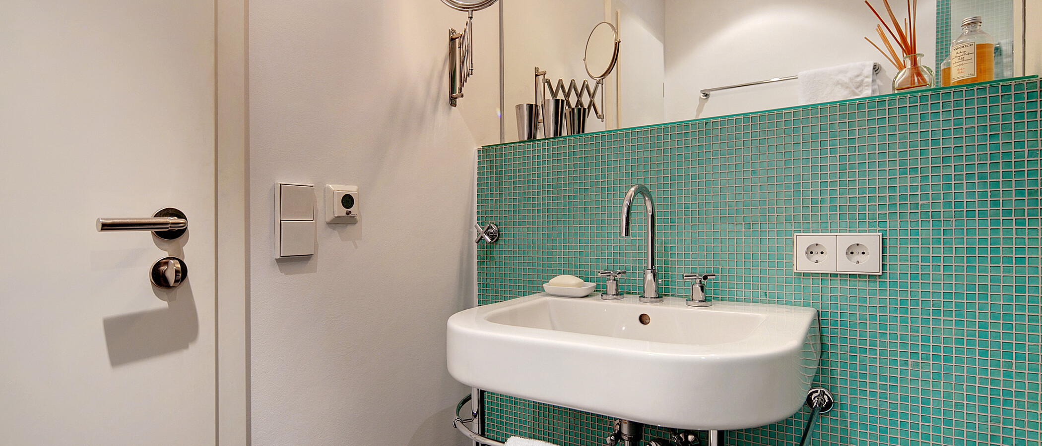 apartment München Maxvorstadt - Westen 03 2. bathroom 3075