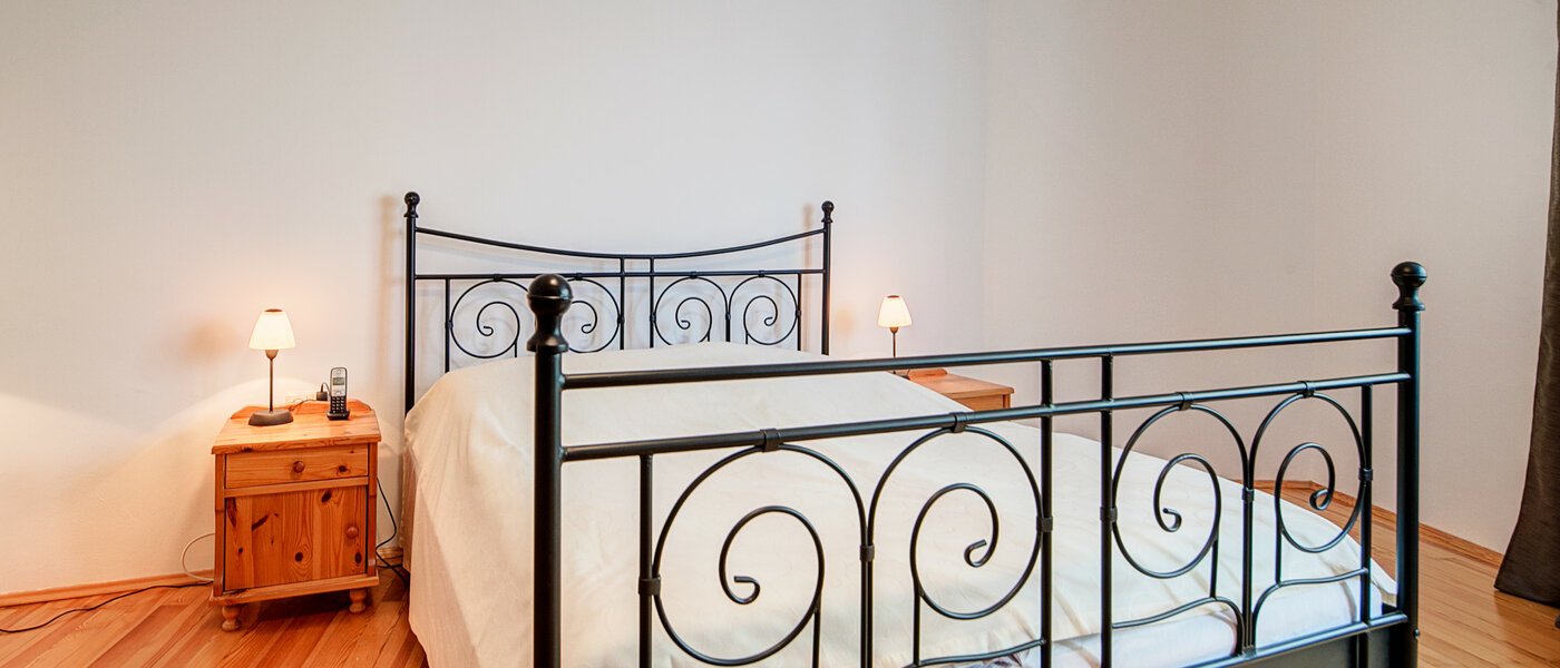 apartment München Schwabing-Nord (zw. Leopoldstraße & Englischen Garten) 01 sleeping area 3091