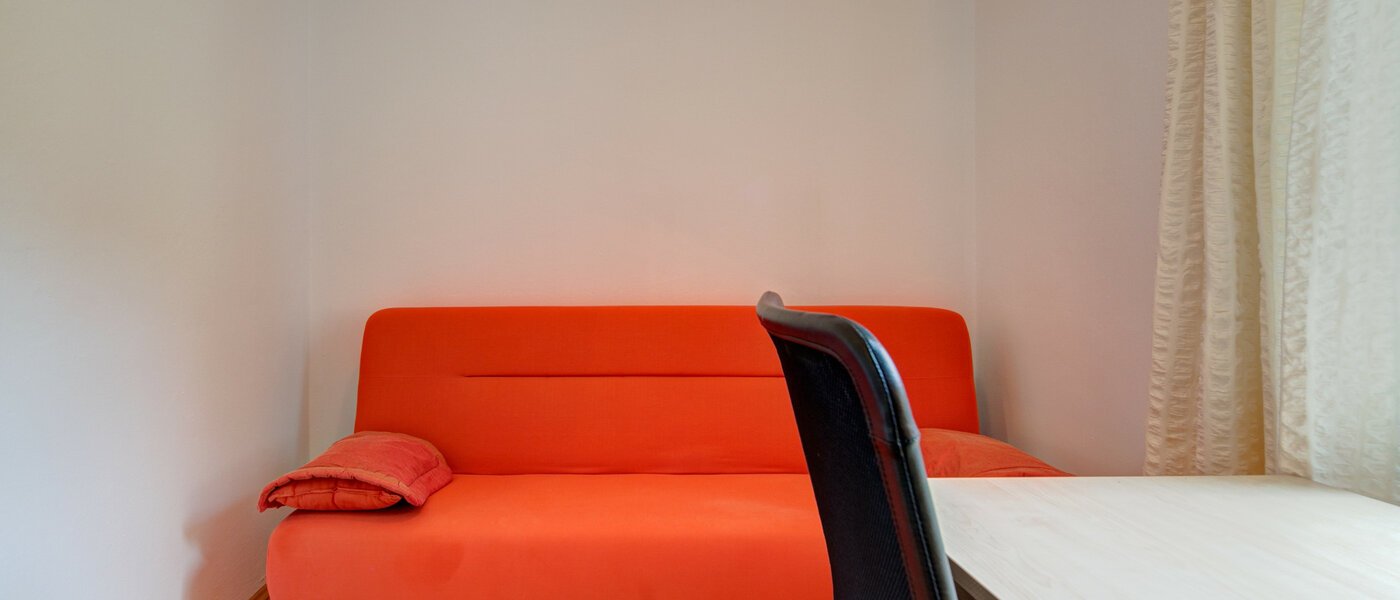 apartment München Schwabing-Nord (zw. Leopoldstraße & Englischen Garten) 03 Workspace/Guestroom 3091