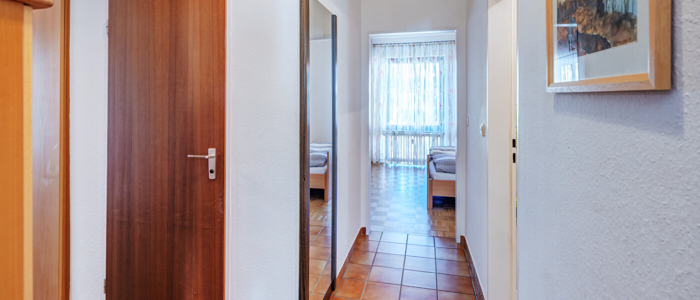 apartment München Harlaching 03 hall 3096