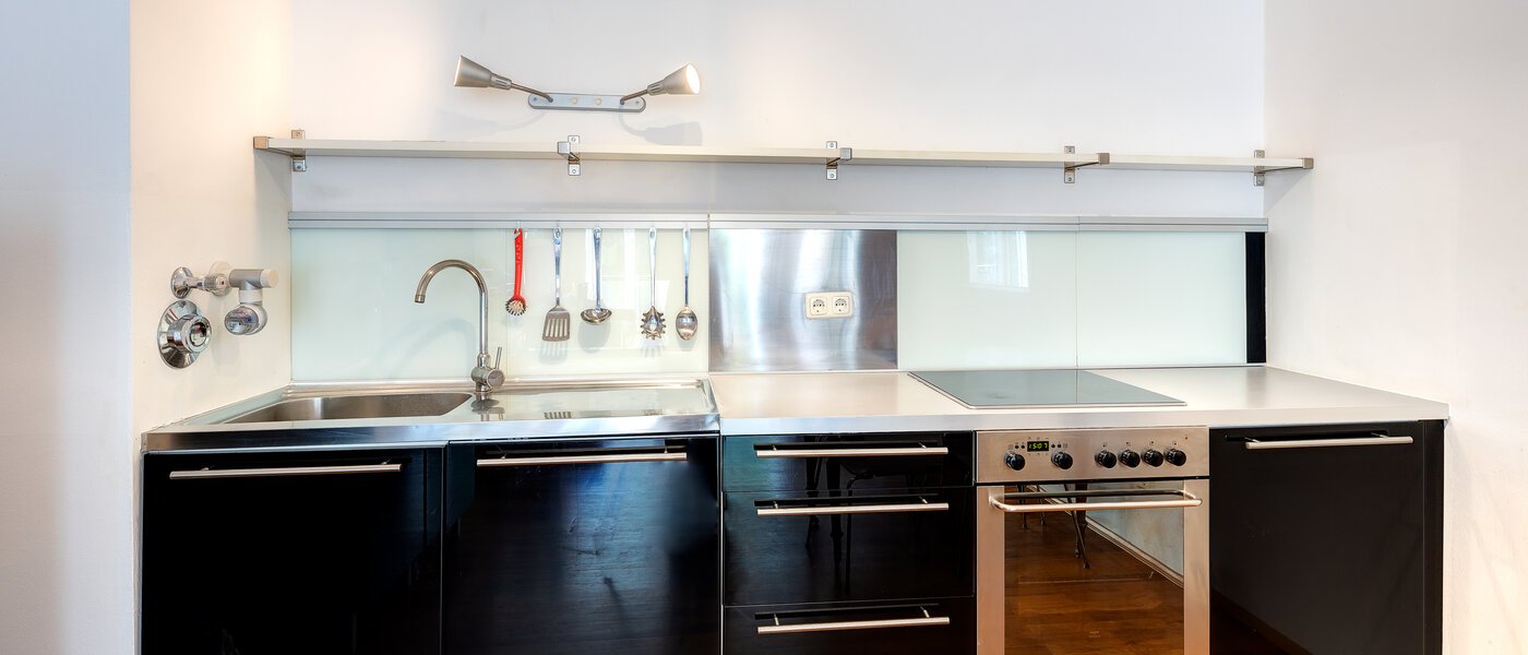 apartment München Glockenbachviertel 02 kitchen 3097