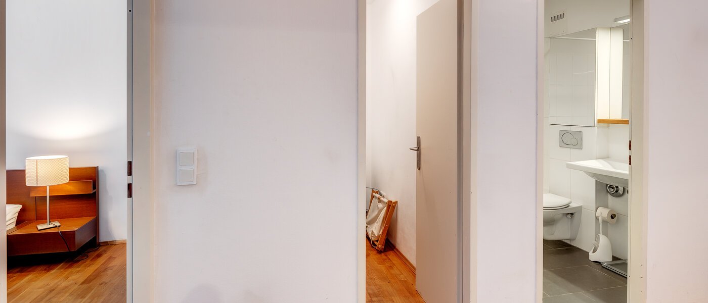 apartment München Glockenbachviertel 02 hall 3097