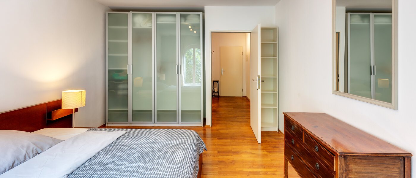 apartment München Glockenbachviertel 03 bedroom 3097