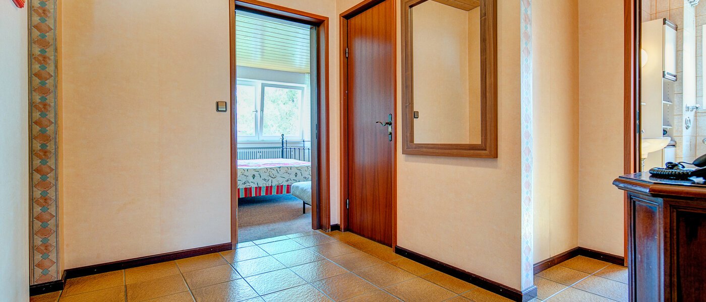 apartment München Solln 03 hall 3122