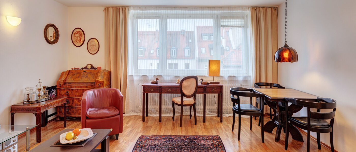 apartment München Schwabing-West 02 living area 3127