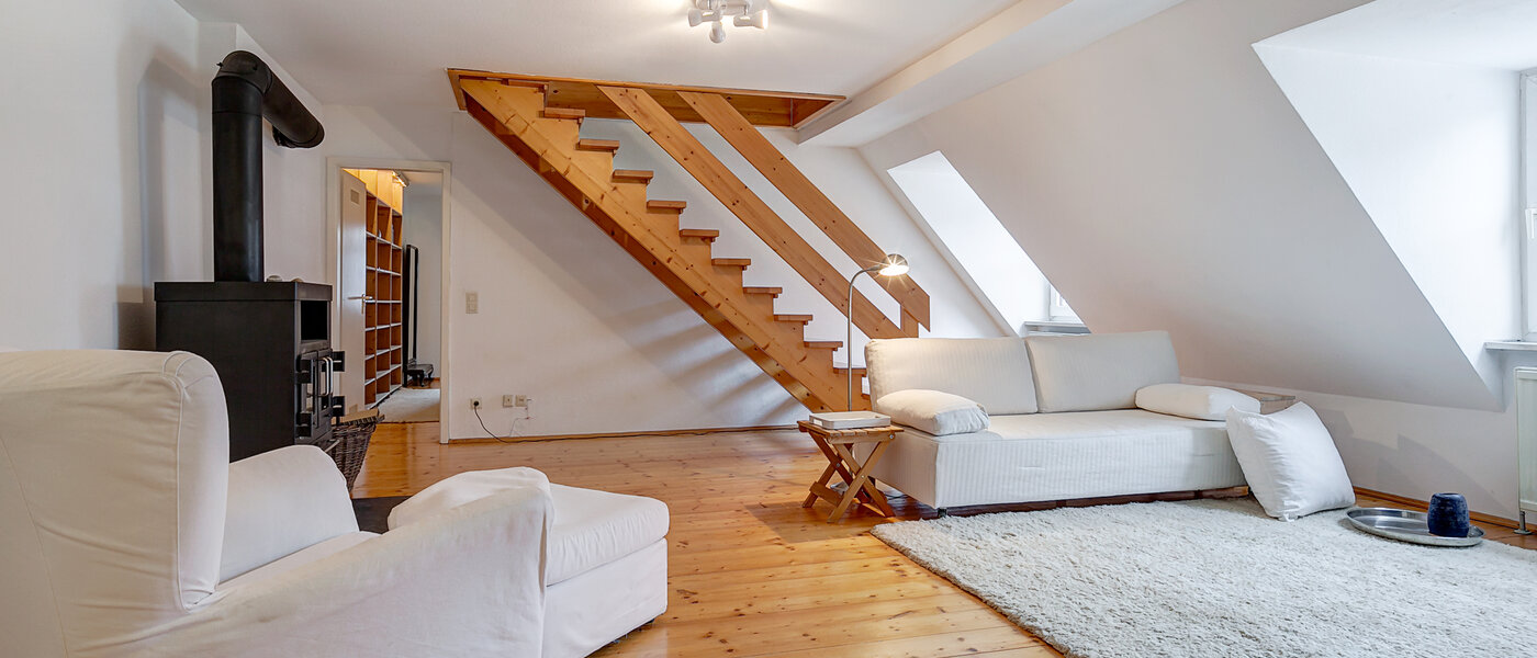 attic apartment München Zentrum 01 living room 3130