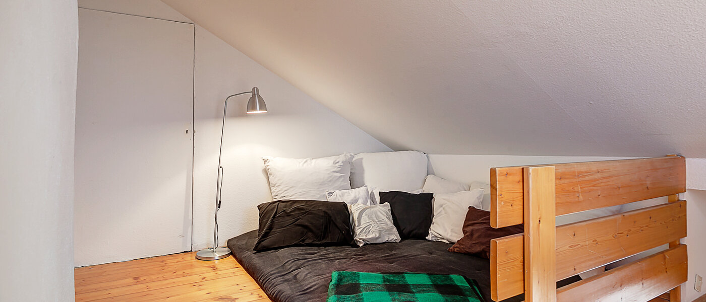 attic apartment München Zentrum 05 office area 3130