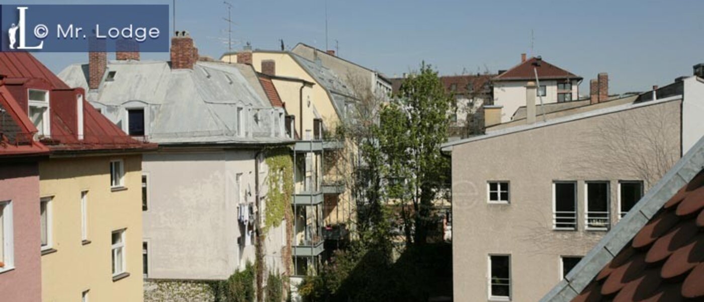 attic apartment München Zentrum 02 view 3130