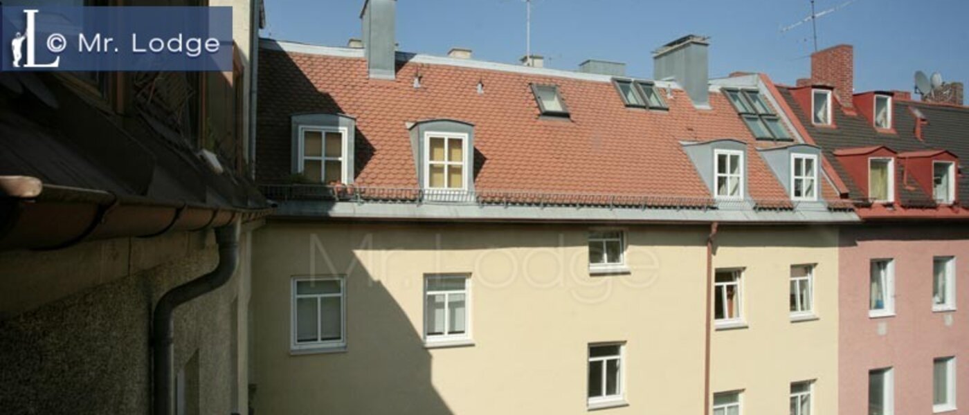 attic apartment München Zentrum 03 view 3130