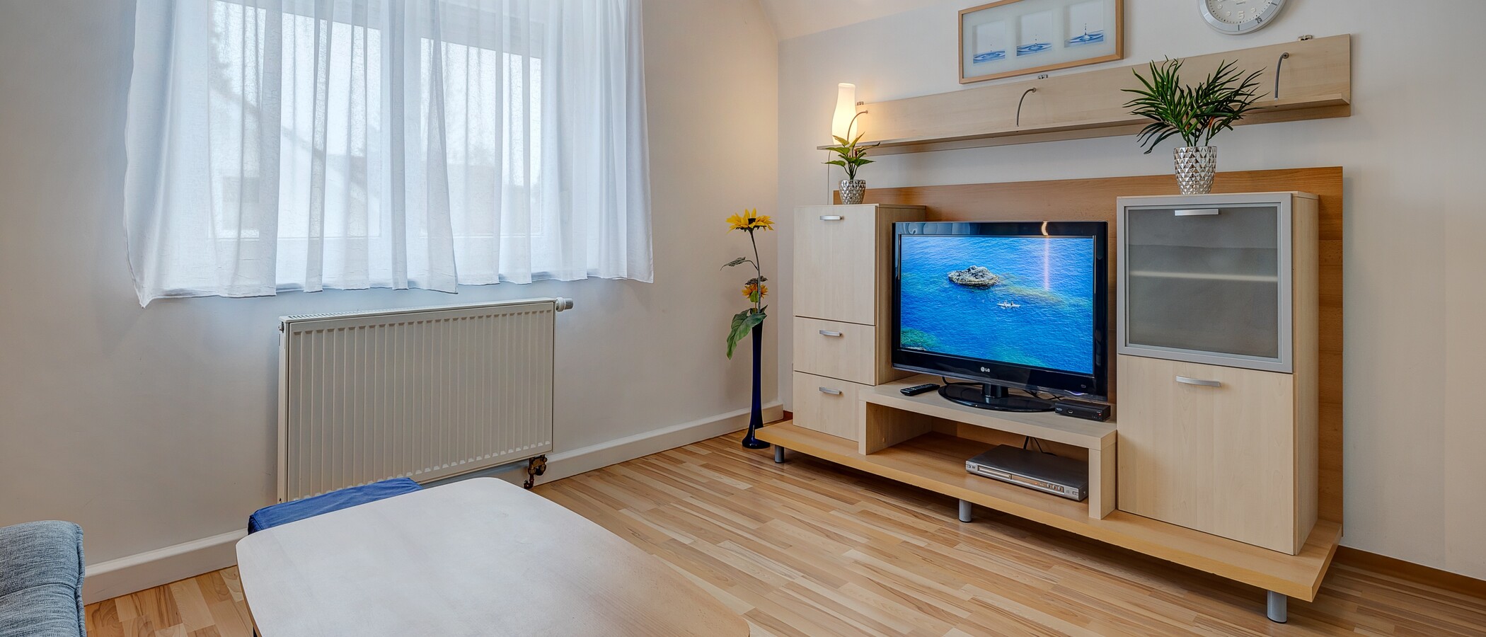apartment Ottobrunn 02 living area 3133