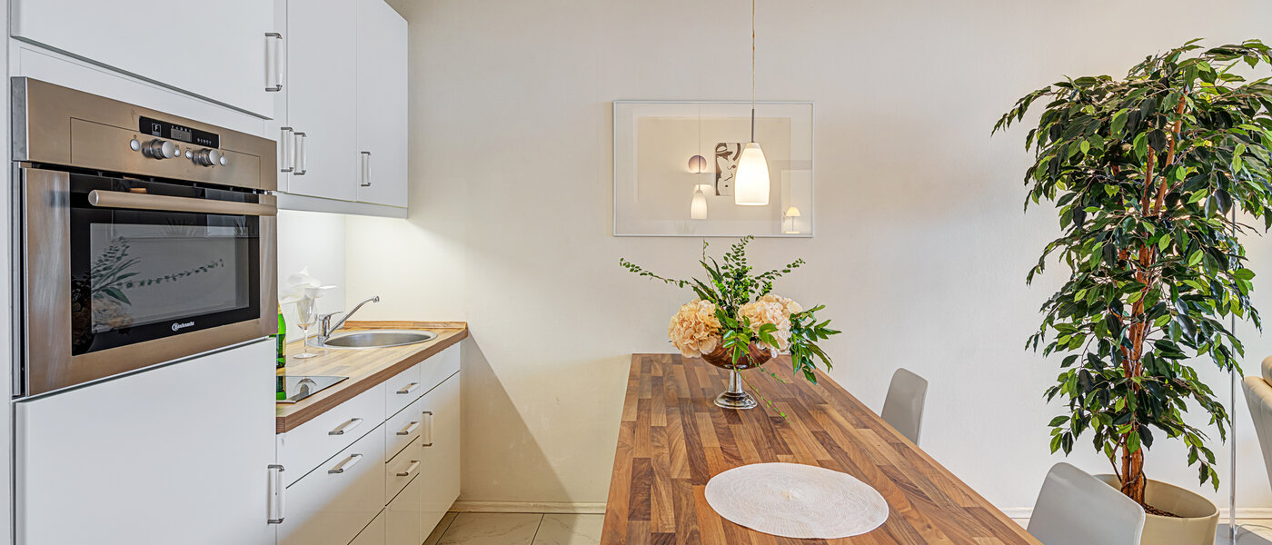 apartment München Moosach 01 kitchen 3142