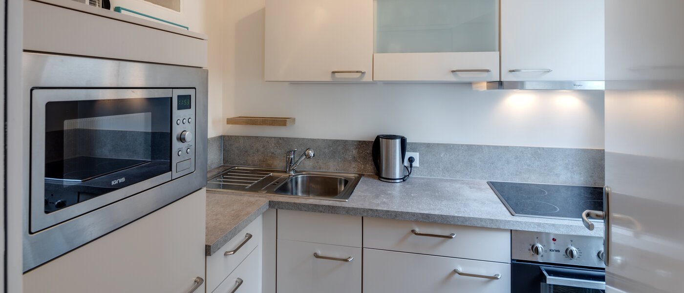 apartment München Schwabing (links der Leopoldstraße) 01 kitchen 3177