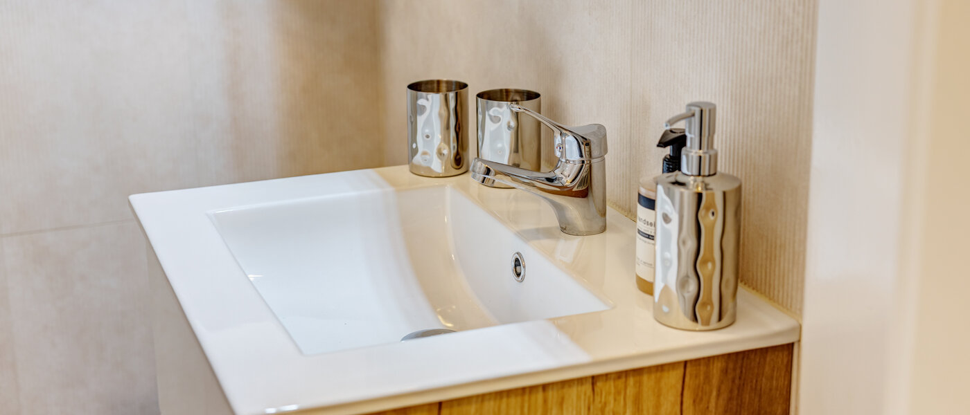 apartment München Schwabing (links der Leopoldstraße) 02 bathroom 3177