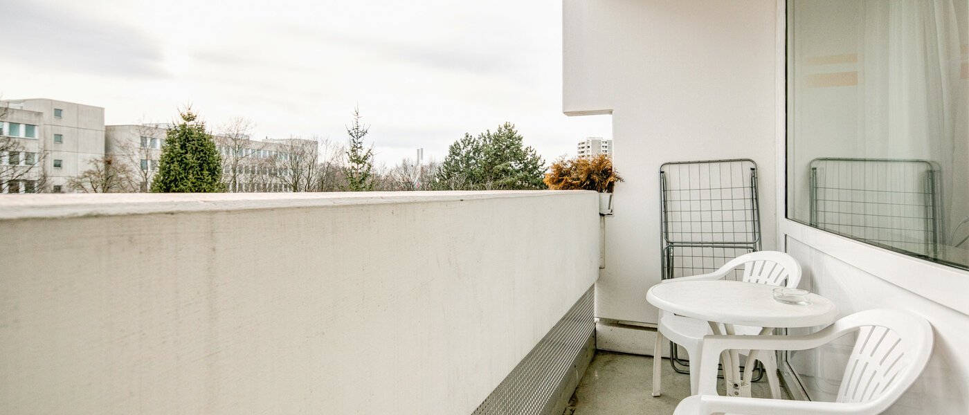 studio München Obersendling 01 balcony 3281