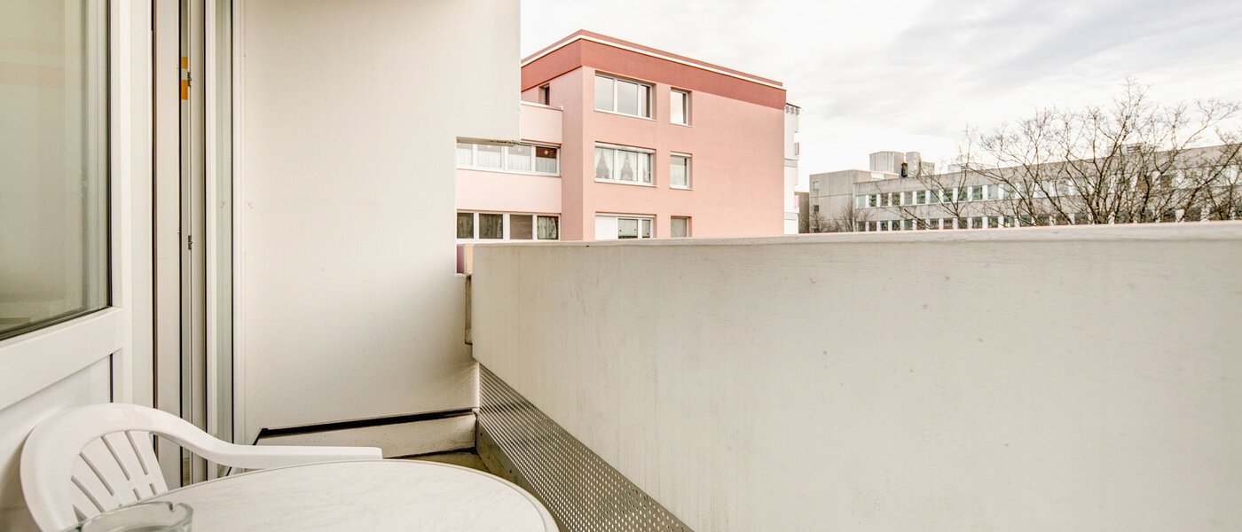 studio München Obersendling 02 balcony 3281