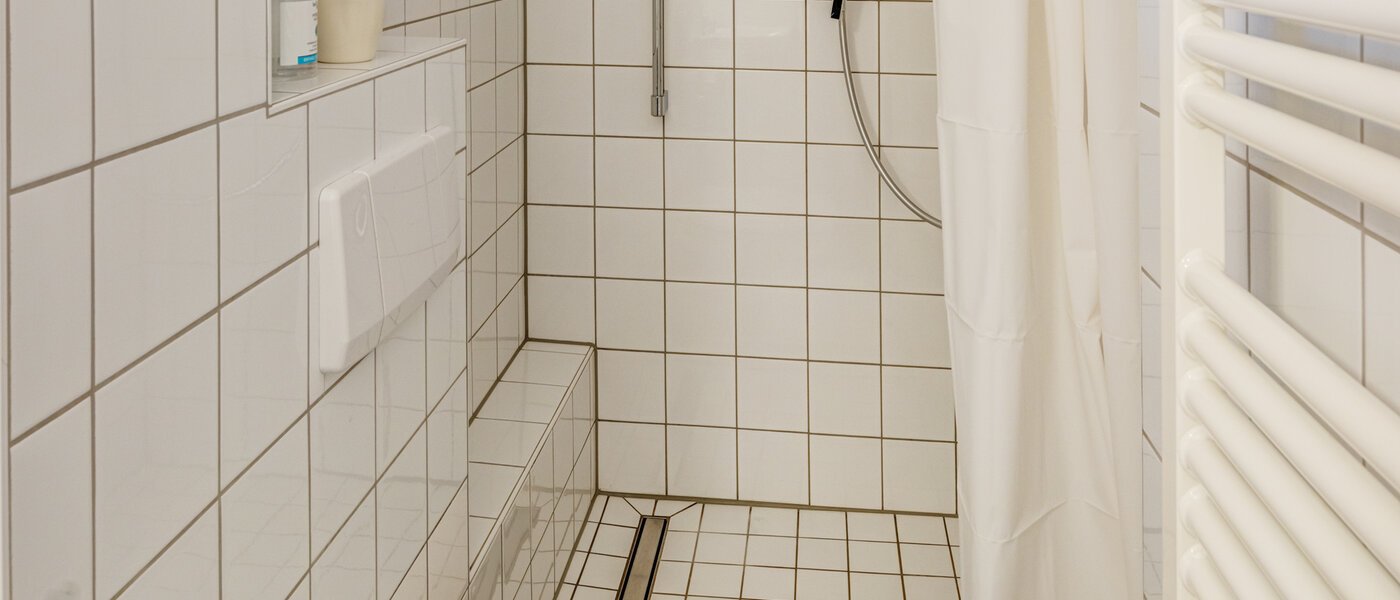 apartment München Trudering 01 bathroom 3296