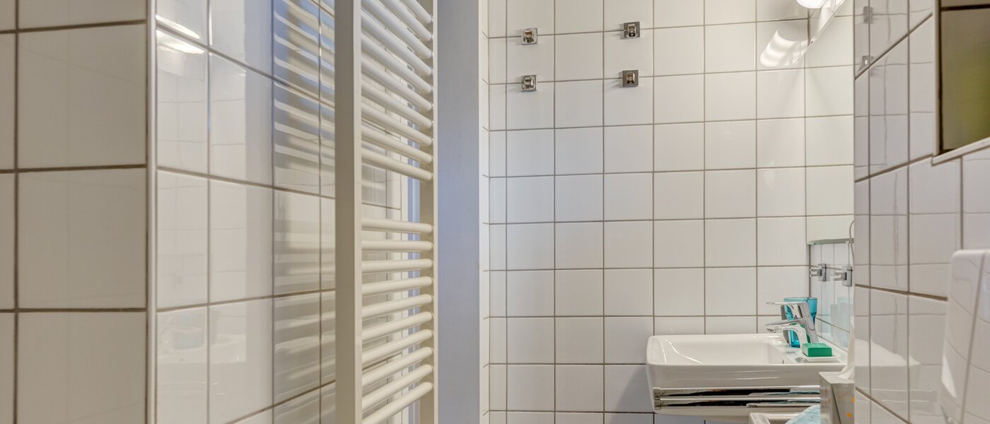 apartment München Trudering 02 bathroom 3296