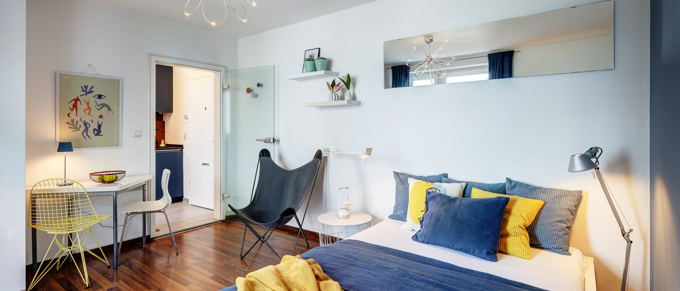 studio München Neuhausen 01 living area 3328