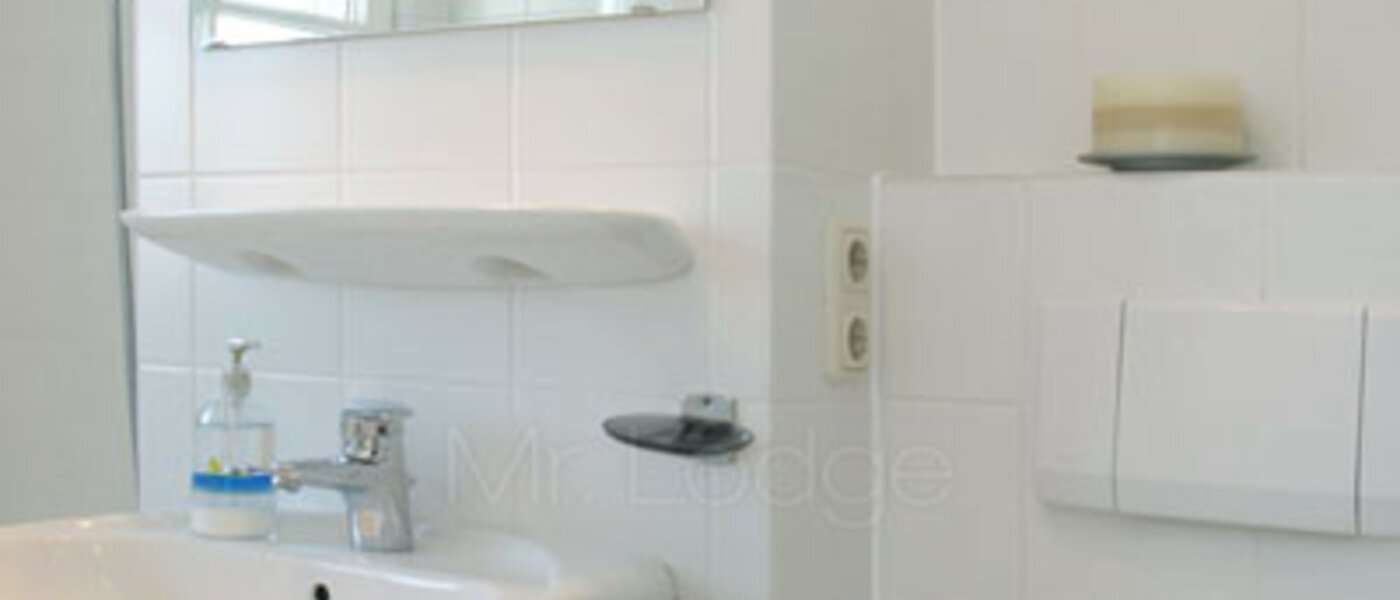apartment München Trudering 02 bathroom 3332