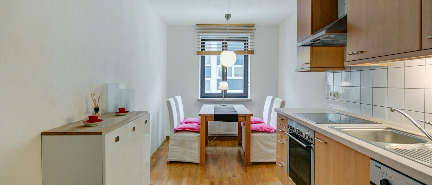 apartment München Altstadt 01 kitchen 3335