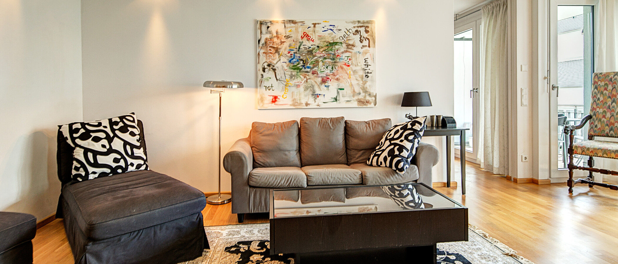 apartment München Maxvorstadt - Westen 01 living room 3355