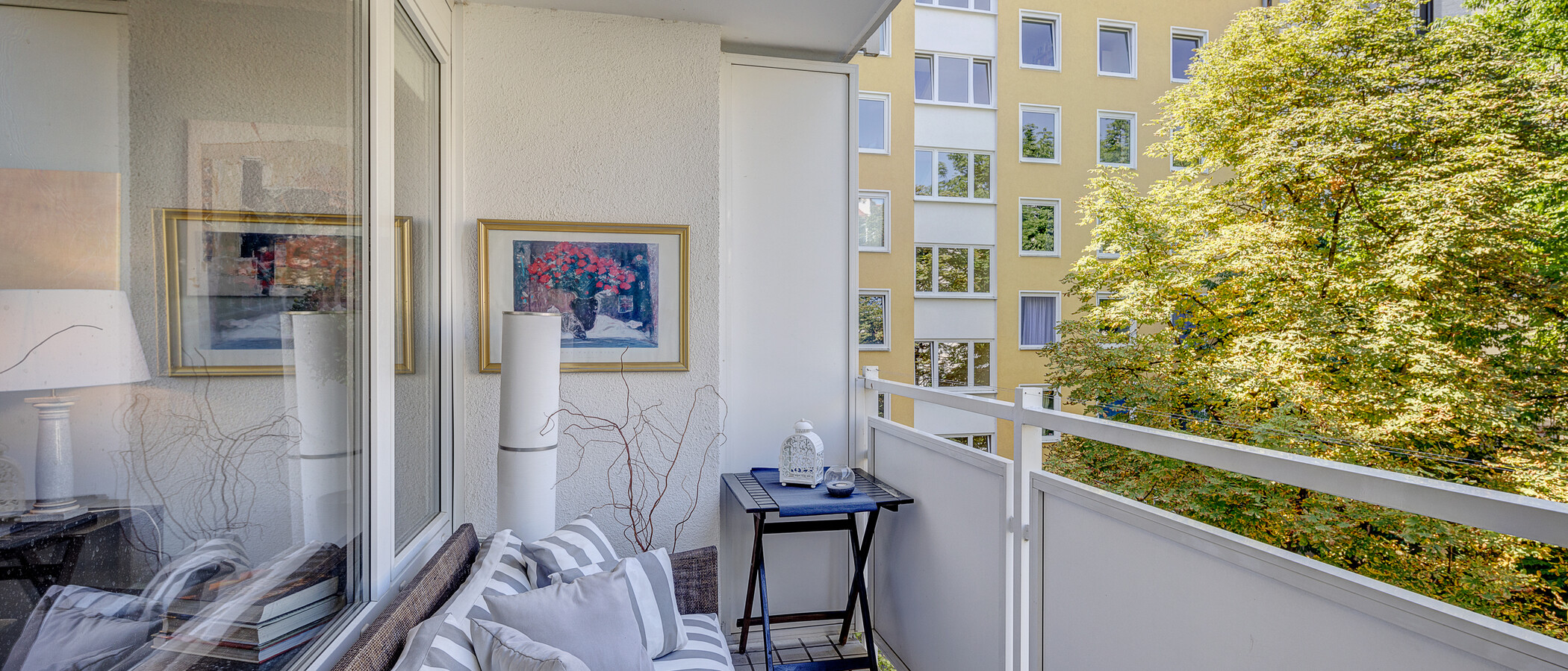 apartment München Herzogpark 01 balcony 3384