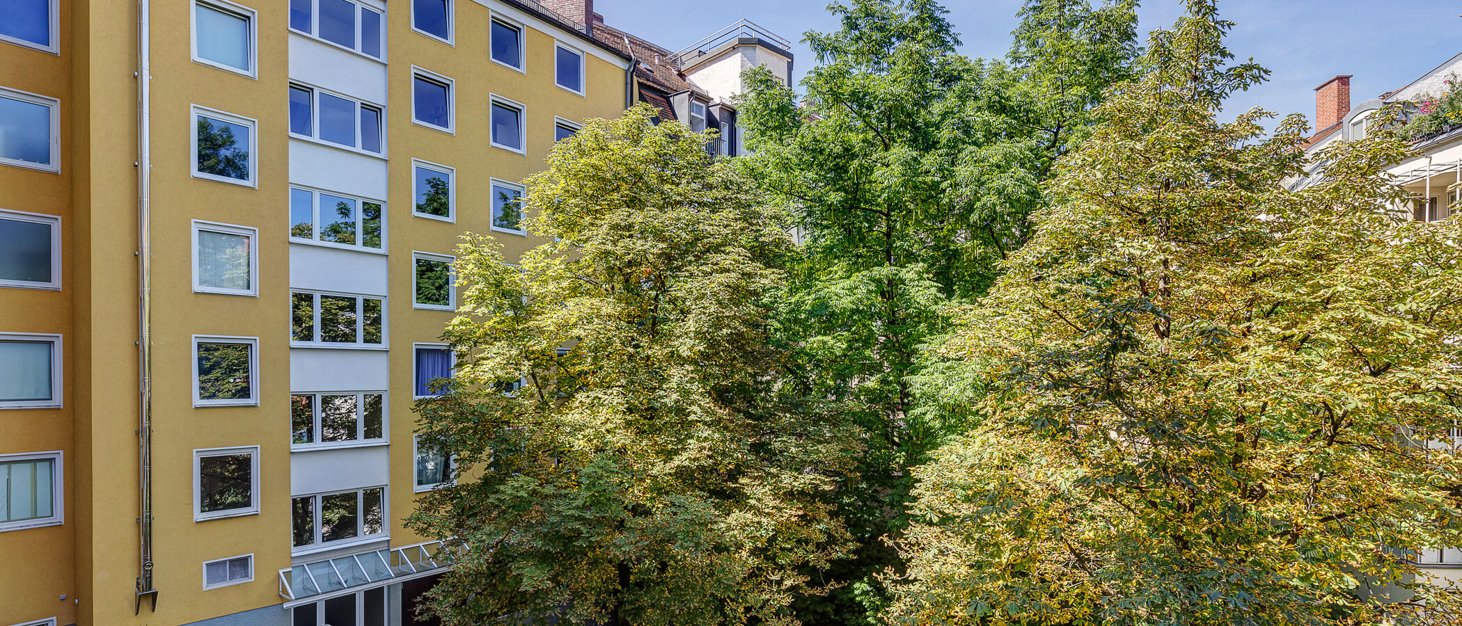 apartment München Herzogpark 03 view 3384