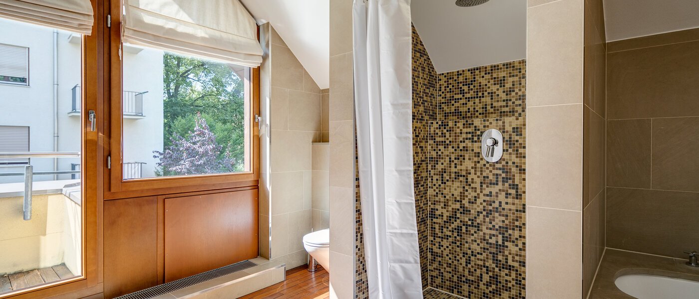 semi-detached house München Schwabing (links der Leopoldstraße) 03 bathroom 3396
