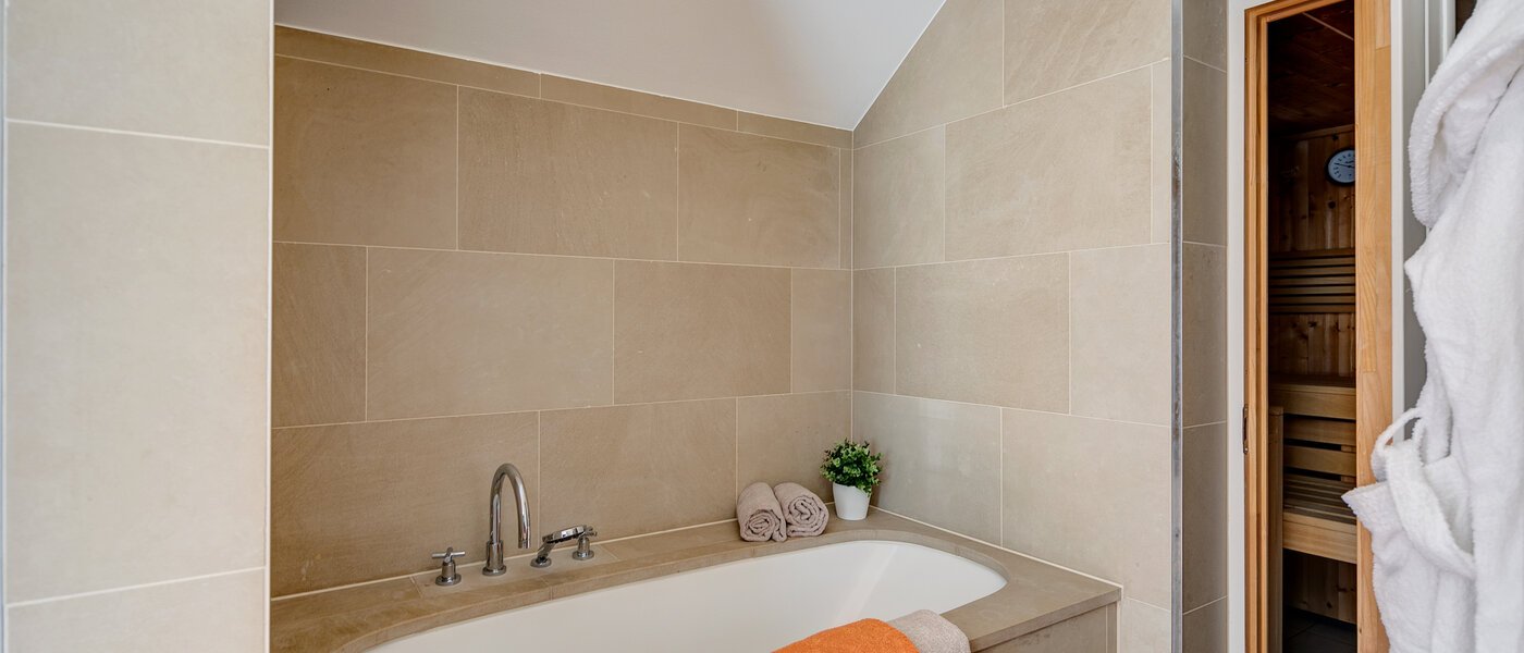 semi-detached house München Schwabing (links der Leopoldstraße) 04 bathroom 3396