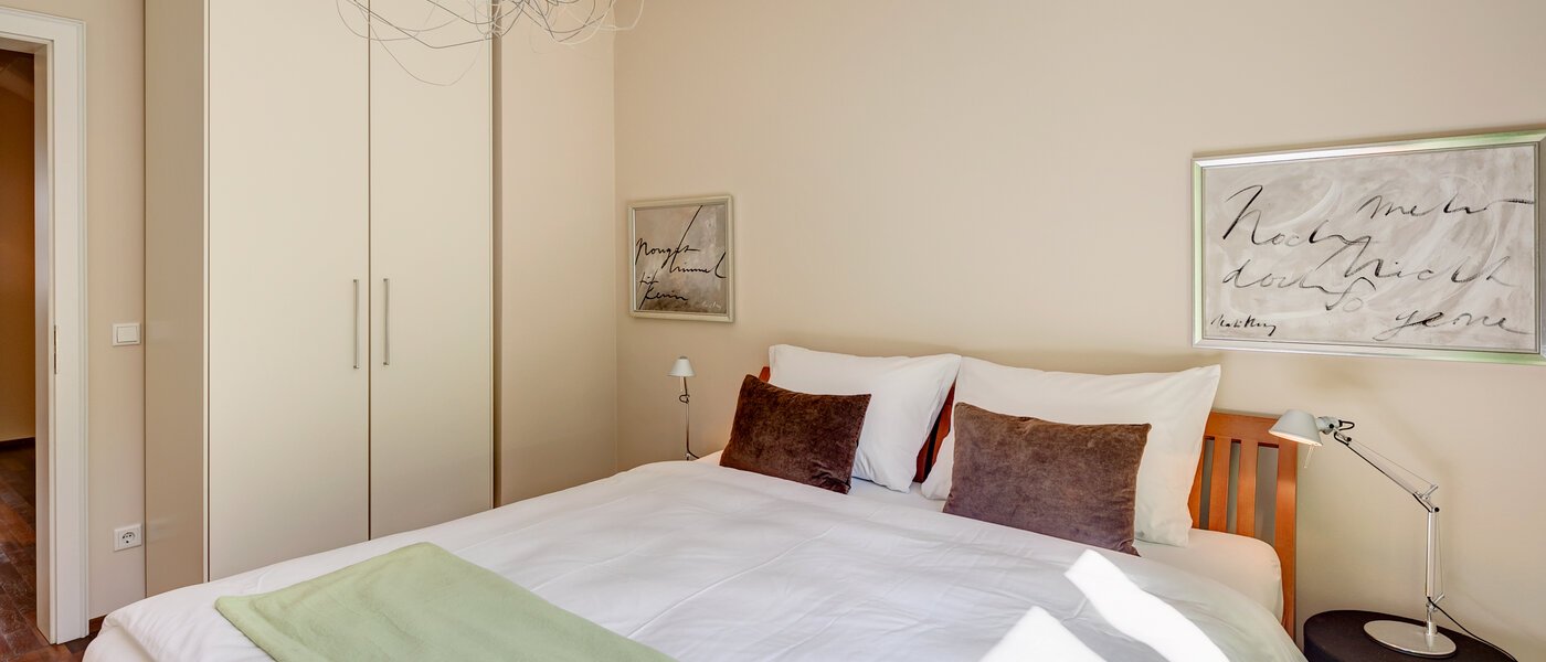 semi-detached house München Schwabing (links der Leopoldstraße) 02 3. bedroom 3396