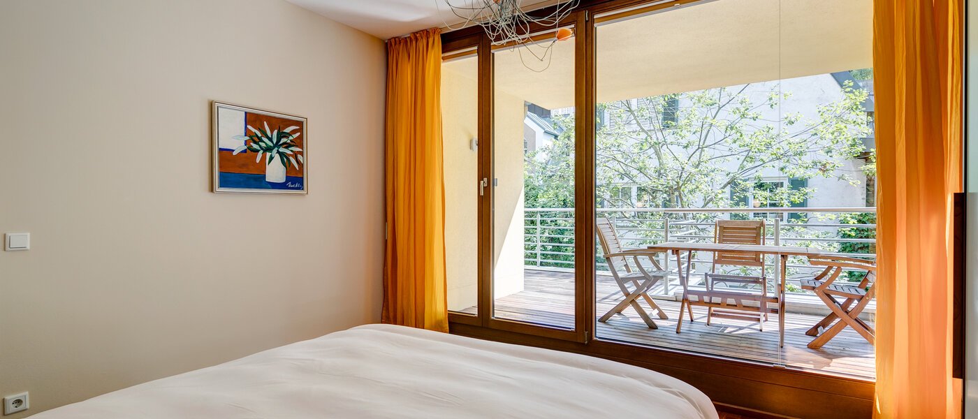 semi-detached house München Schwabing (links der Leopoldstraße) 02 2. bedroom 3396