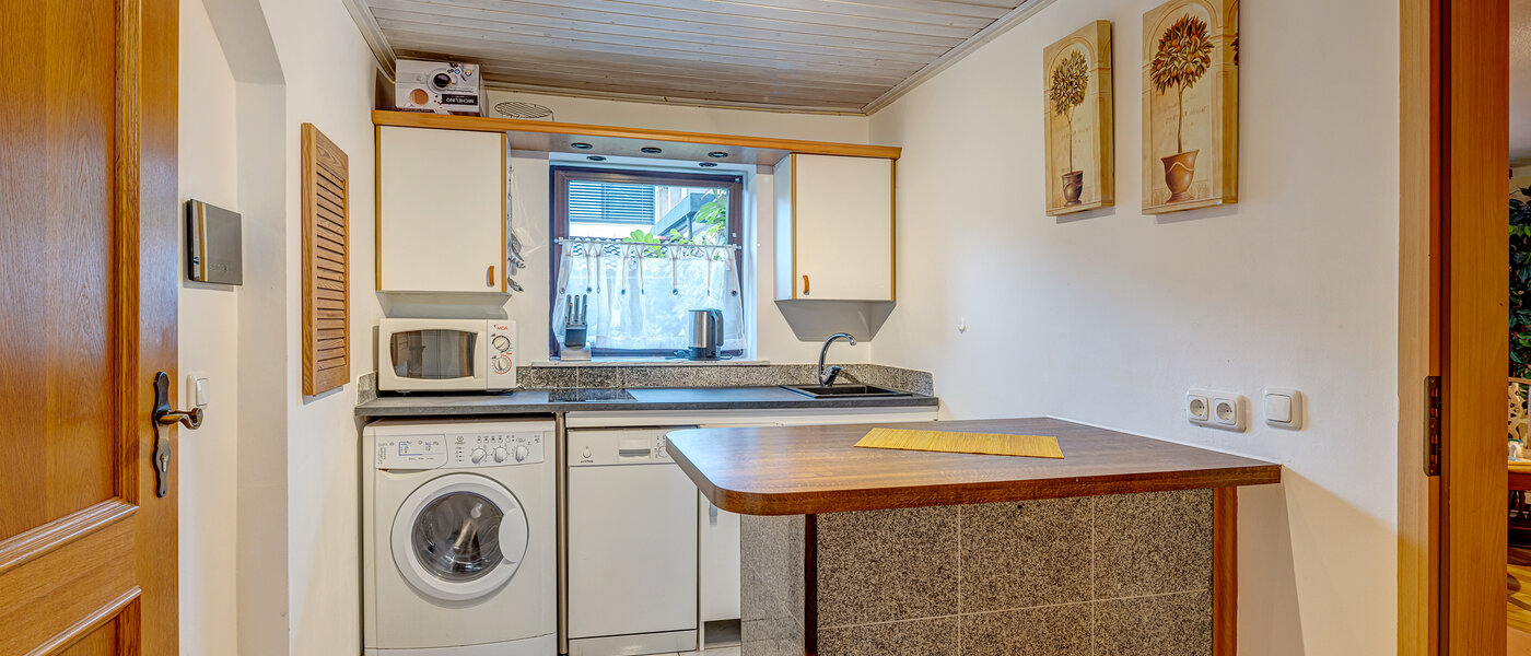 apartment Unterföhring 02 kitchen 3405