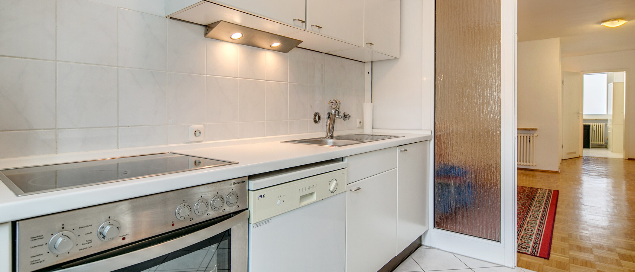 apartment München Schwabing-Nord (zw. Belgrad- & Leopoldstraße) 01 kitchen 342