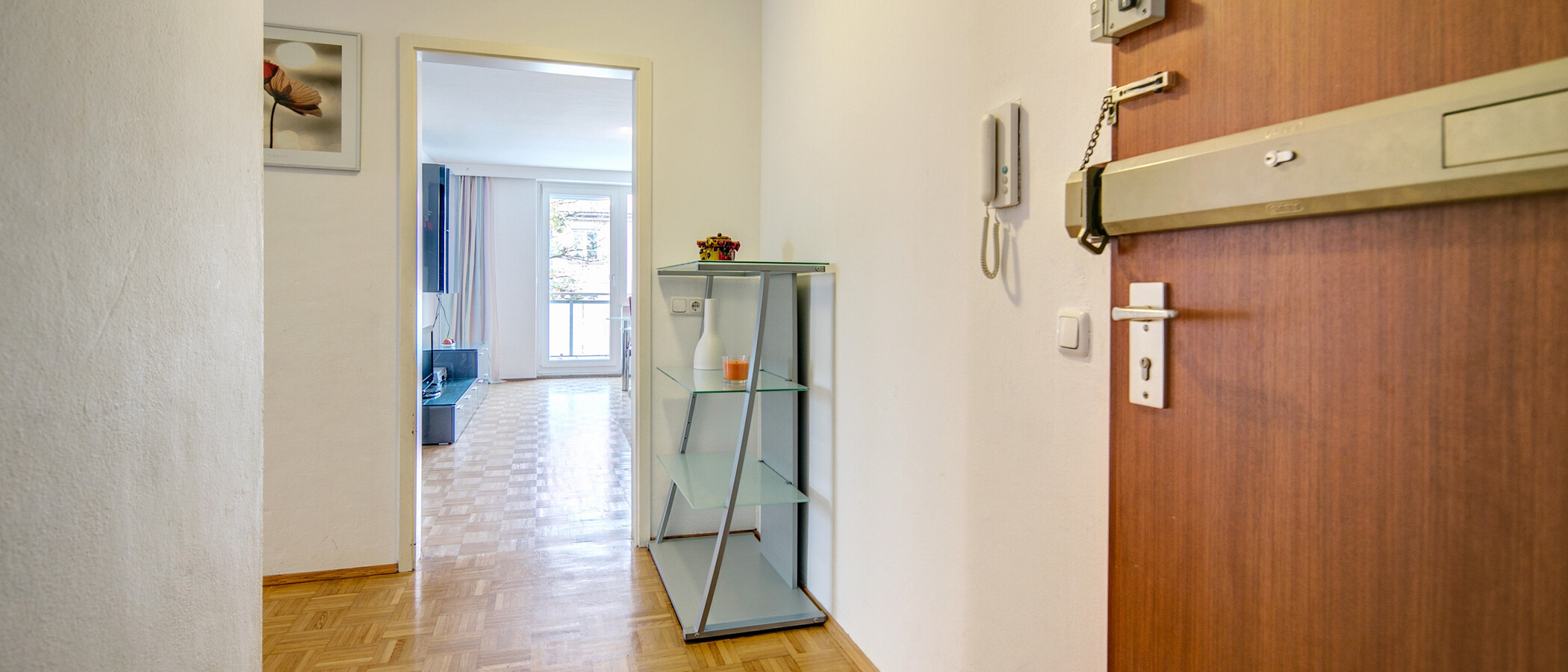 apartment München Schwabing-Nord (zw. Belgrad- & Leopoldstraße) 01 hall 342