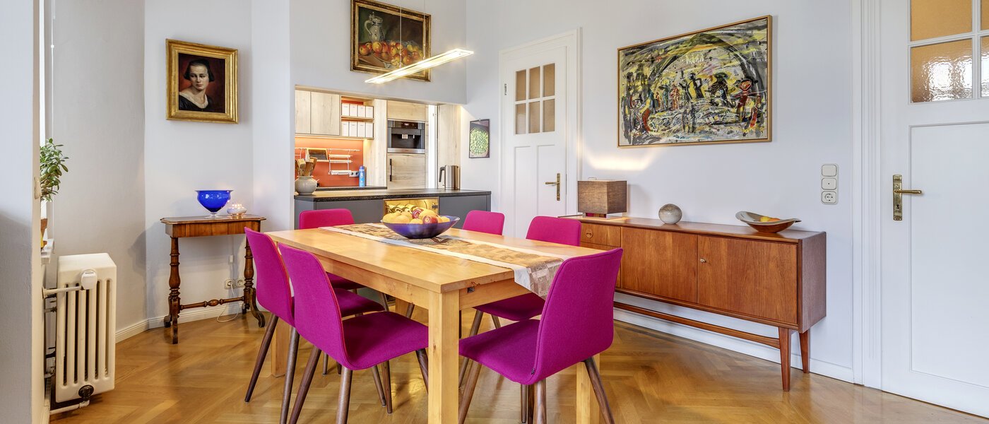 apartment München Neuhausen 05 living room 3428