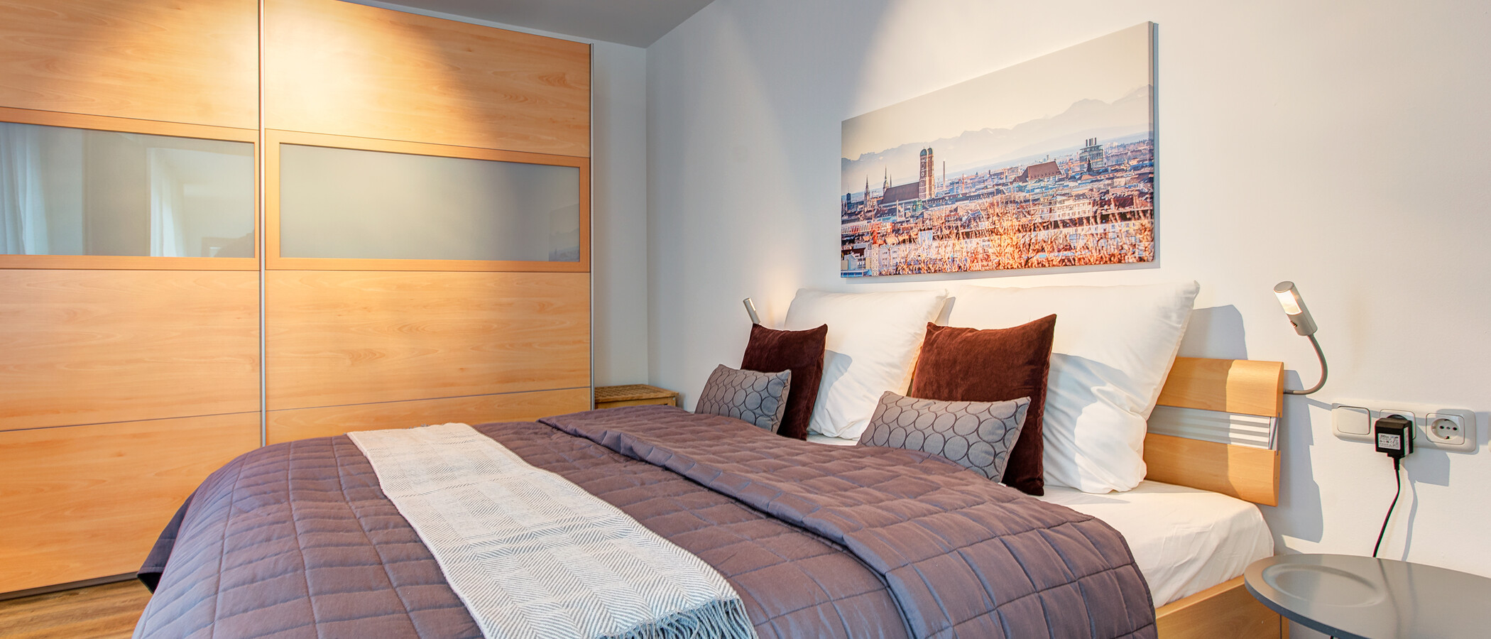 apartment München Haidhausen 01 sleeping area 3443