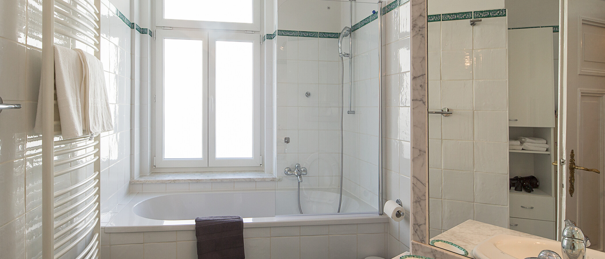 apartment München Lehel 01 bathroom 3457