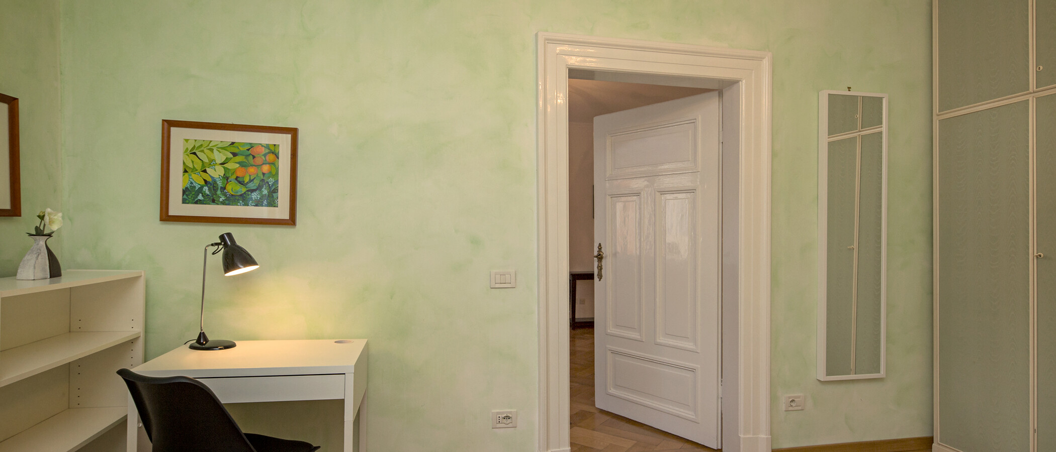 apartment München Lehel 04 sleeping area 3457