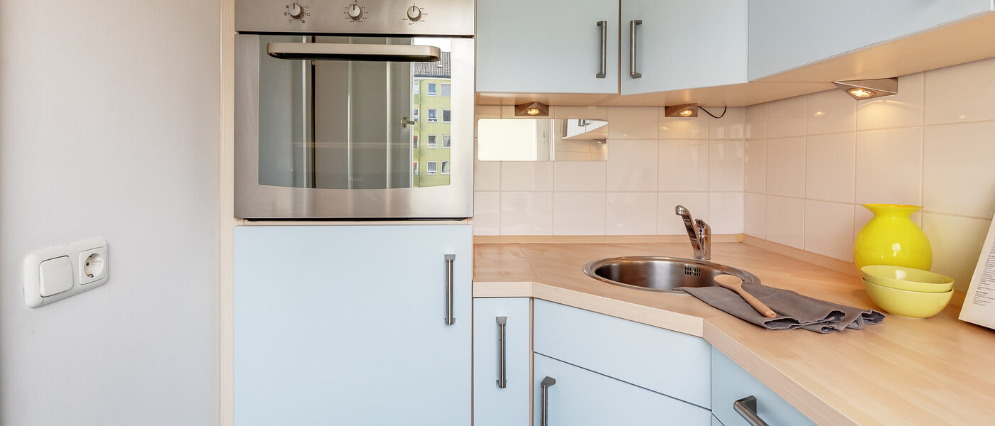 apartment München Neuhausen 02 kitchen 3464