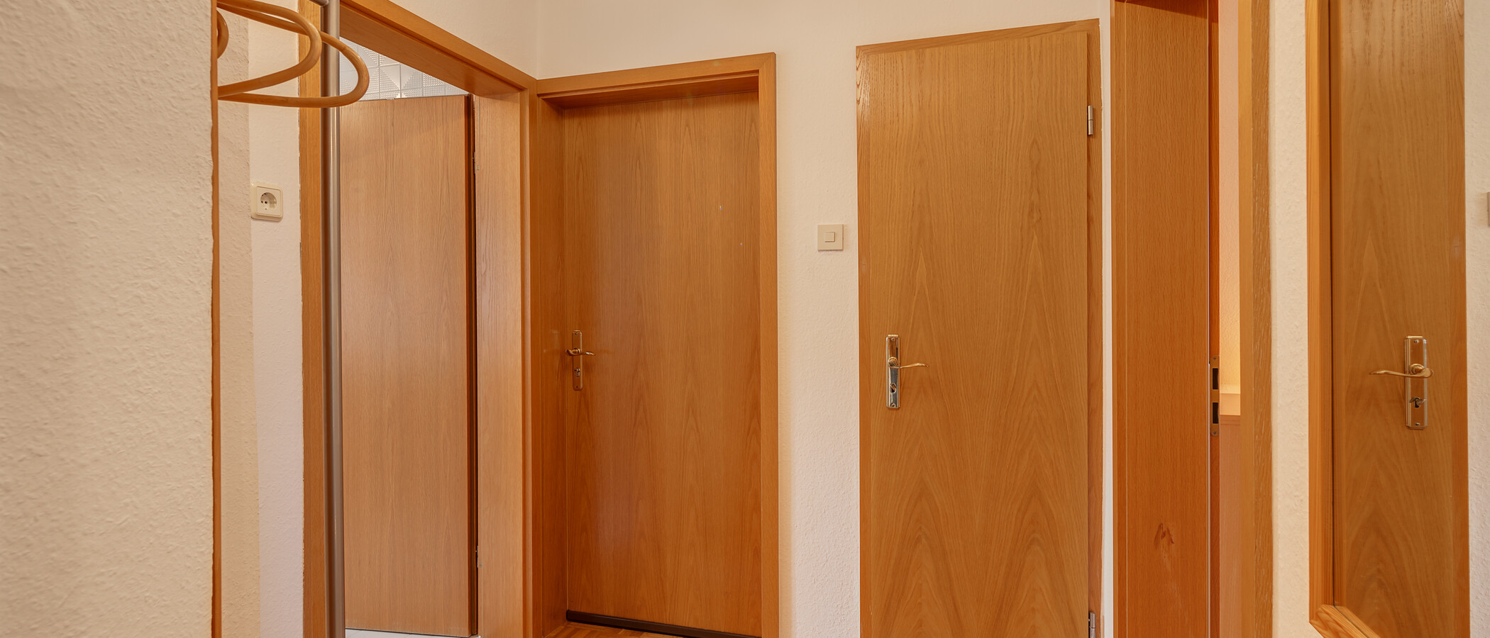 attic apartment Ismaning 02 hall 3466