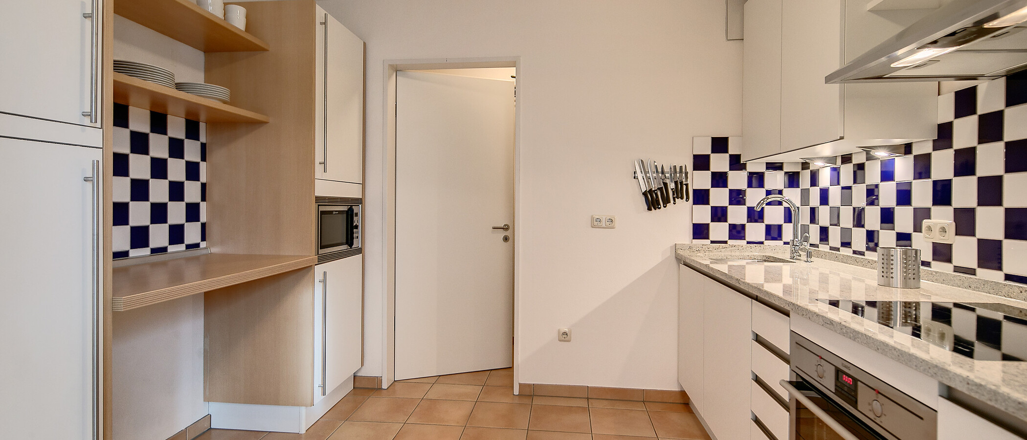 apartment München Maxvorstadt - Museumsviertel 03 kitchen 3547