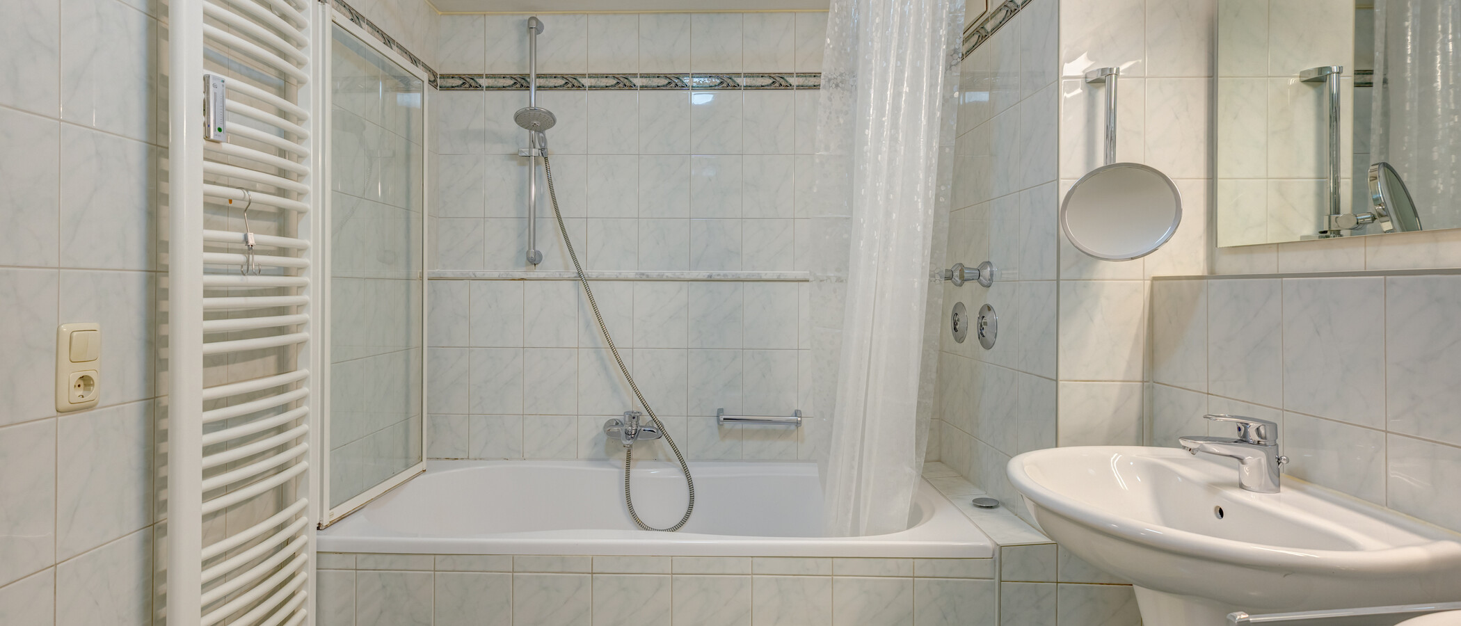 apartment München Maxvorstadt - Museumsviertel 02 bathroom 3547