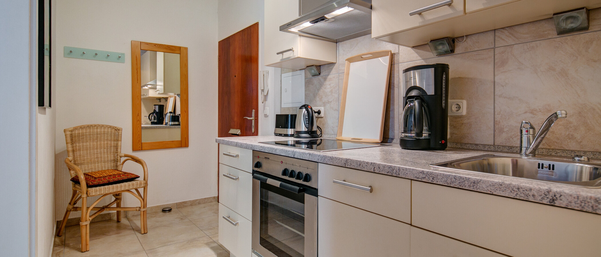 apartment München Schwabing-West (rund um den Hohenzollernplatz) 01 kitchen 3569
